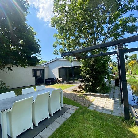 Bungalow Haarlem Amsterdam With Jacuzzi Vijfhuizen Екстериор снимка