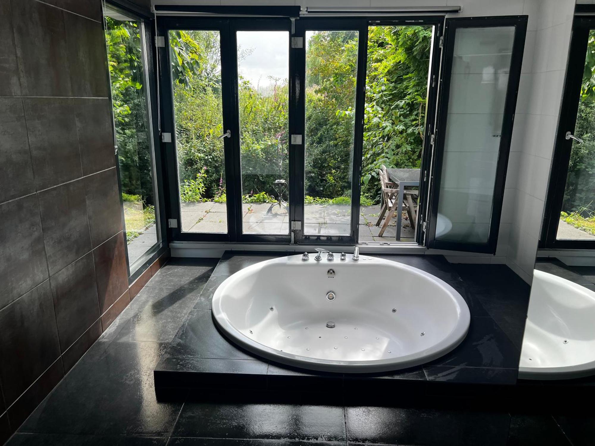Bungalow Haarlem Amsterdam With Jacuzzi Vijfhuizen Екстериор снимка