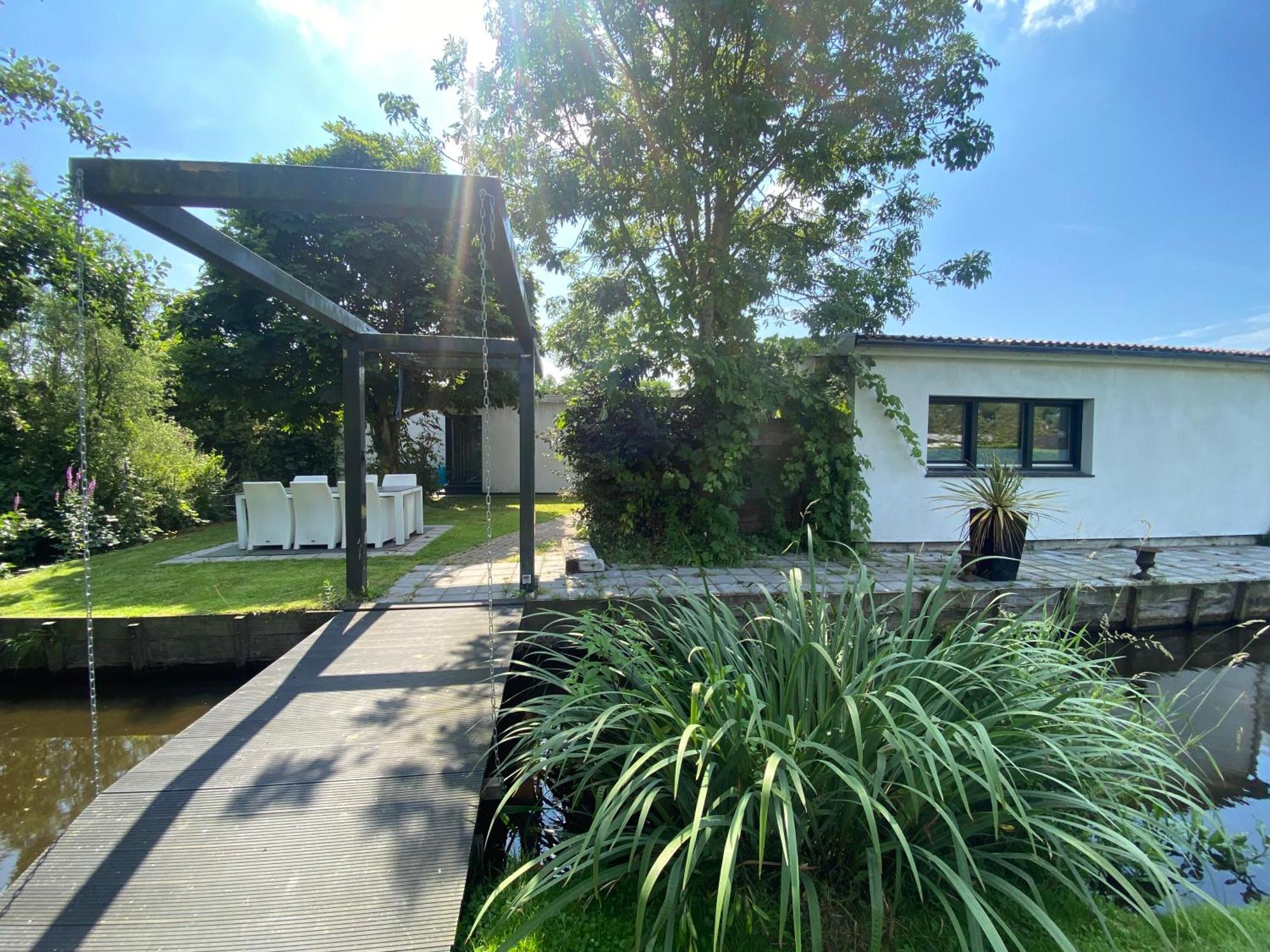 Bungalow Haarlem Amsterdam With Jacuzzi Vijfhuizen Екстериор снимка